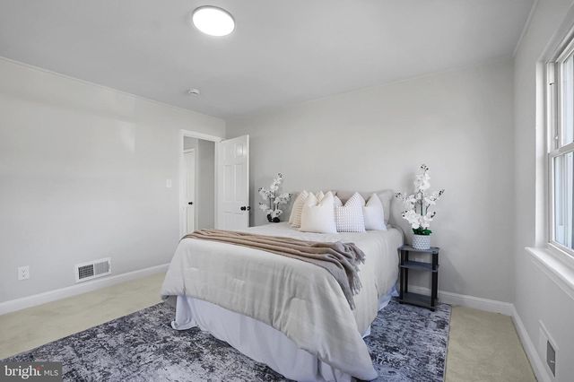 6909 GATEWAY BLVD, District Heights, MD 20747