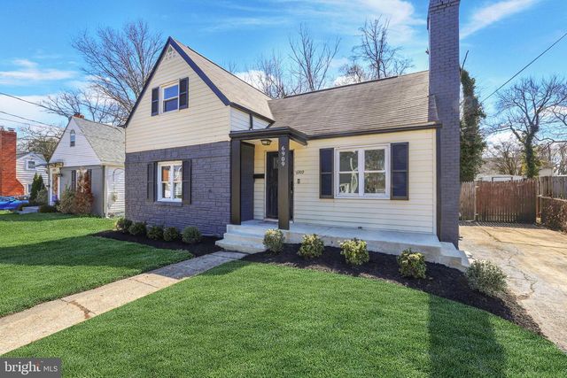 6909 GATEWAY BLVD, District Heights, MD 20747