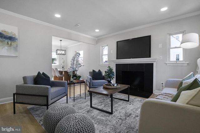 6909 GATEWAY BLVD, District Heights, MD 20747