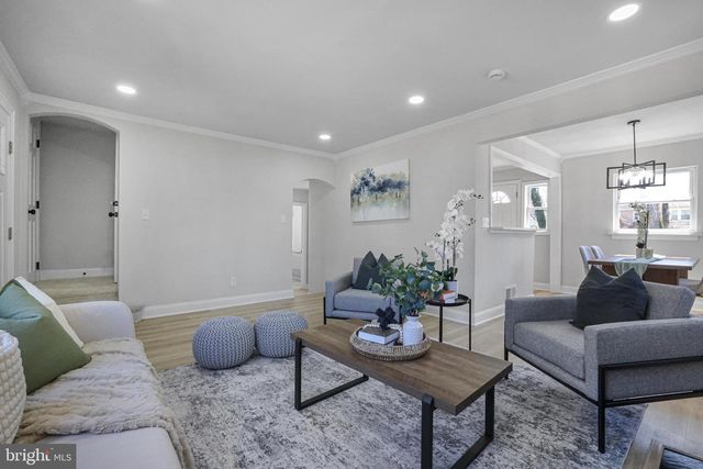 6909 GATEWAY BLVD, District Heights, MD 20747