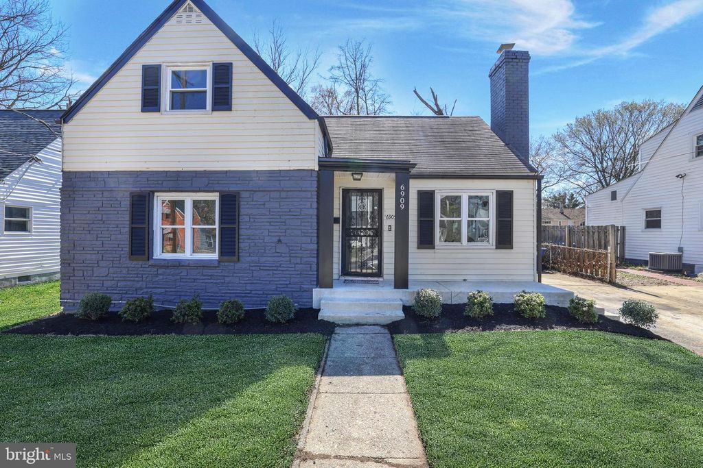 6909 GATEWAY BLVD, District Heights, MD 20747