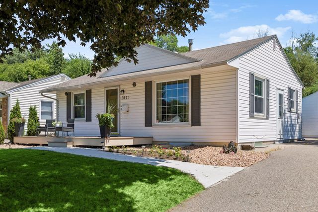 2941 Quebec Avenue S, Saint Louis Park, MN 55426