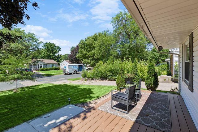 2941 Quebec Avenue S, Saint Louis Park, MN 55426