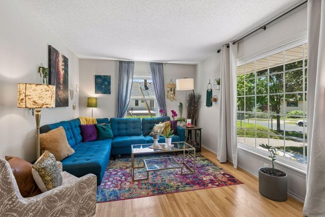 2941 Quebec Avenue S, Saint Louis Park, MN 55426