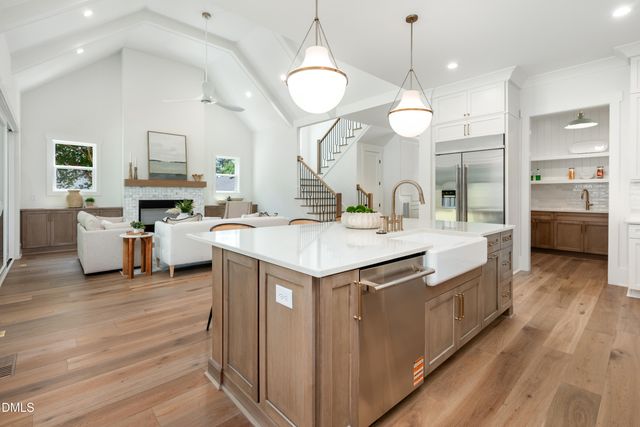 621 Duke Drive, Raleigh, NC 27609