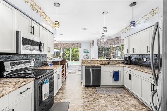 9237 Lanthorn WAY, Estero, FL 33928