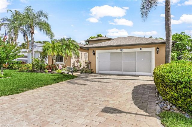 9237 Lanthorn WAY, Estero, FL 33928