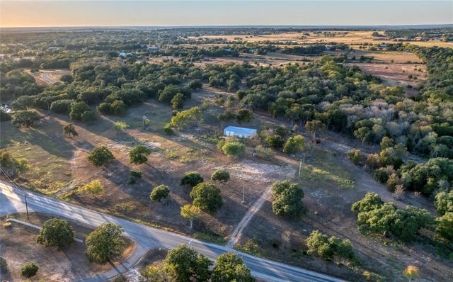 5327 Tx-159, La Grange, TX 78945