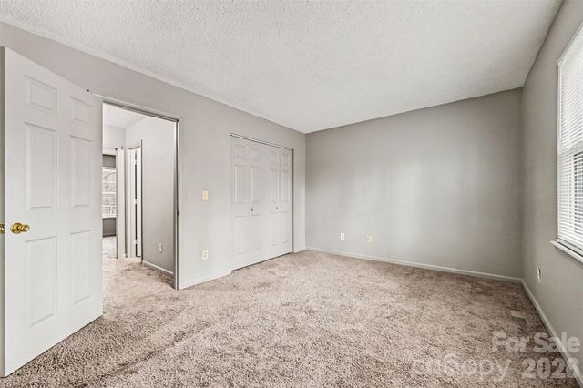 4033 Briarhill Drive, Charlotte, NC 28215