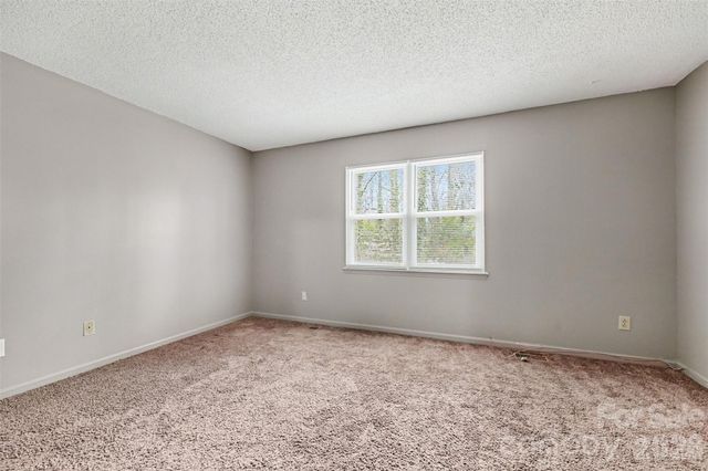 4033 Briarhill Drive, Charlotte, NC 28215