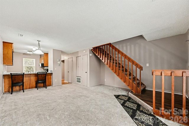 4033 Briarhill Drive, Charlotte, NC 28215