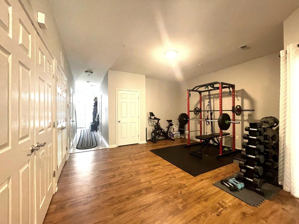 Image 19 of property listing at 626 TROUT RUN CT, Odenton, MD 21113