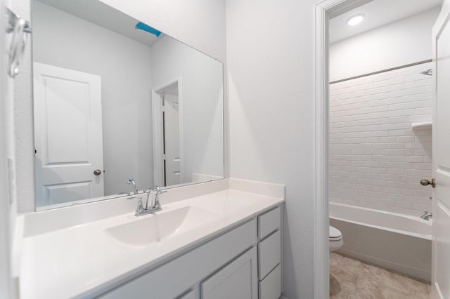 161 Mango CIR, Buda, TX 78610