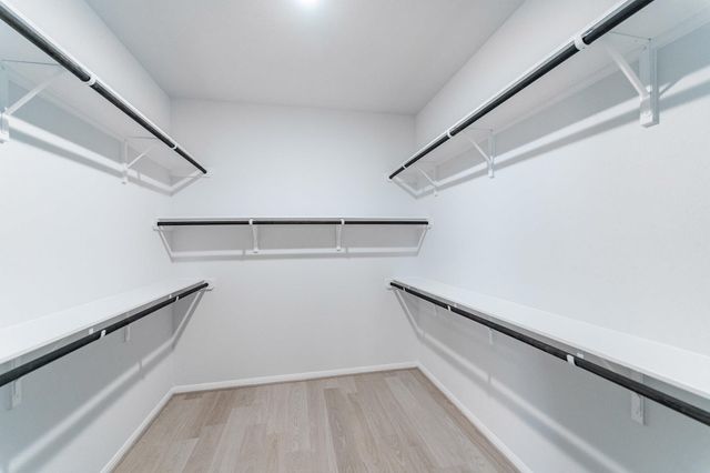 161 Mango CIR, Buda, TX 78610