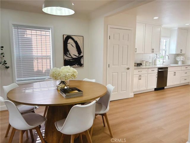 6515 Cimarron, Los Angeles, CA 90047