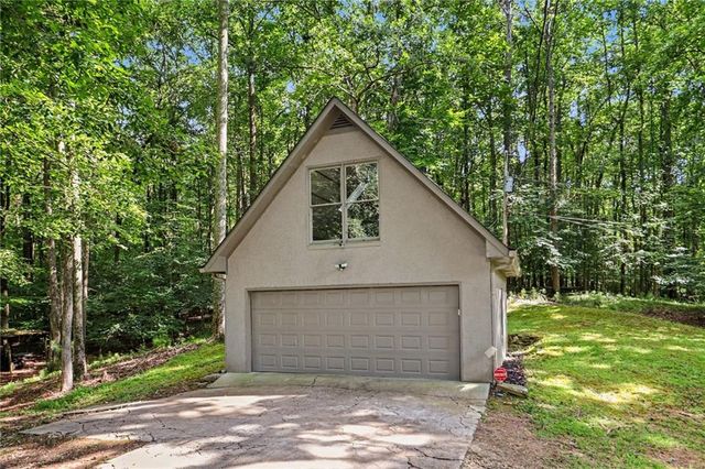 4098 Happy Valley Circle, Newnan, GA 30263