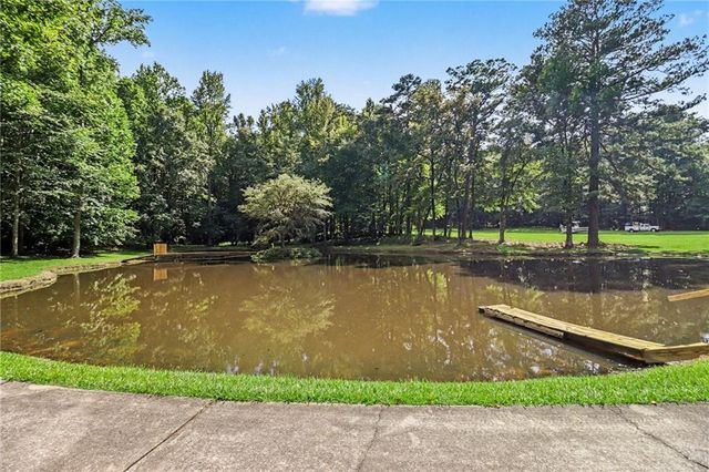 4098 Happy Valley Circle, Newnan, GA 30263