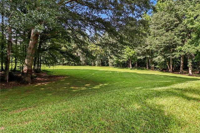4098 Happy Valley Circle, Newnan, GA 30263