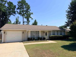 15 Parkridge Drive, North Little Rock, AR 72120