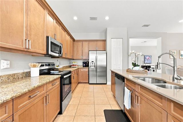 3846 Pleasant Springs DR, Naples, FL 34119