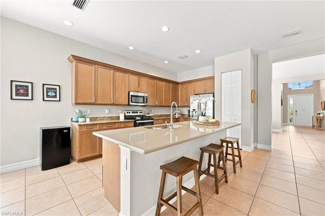 3846 Pleasant Springs DR, Naples, FL 34119