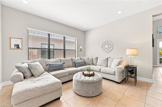 3846 Pleasant Springs DR, Naples, FL 34119