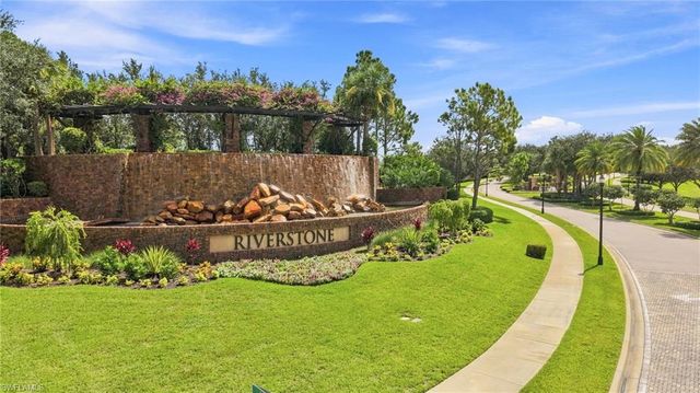 3846 Pleasant Springs DR, Naples, FL 34119