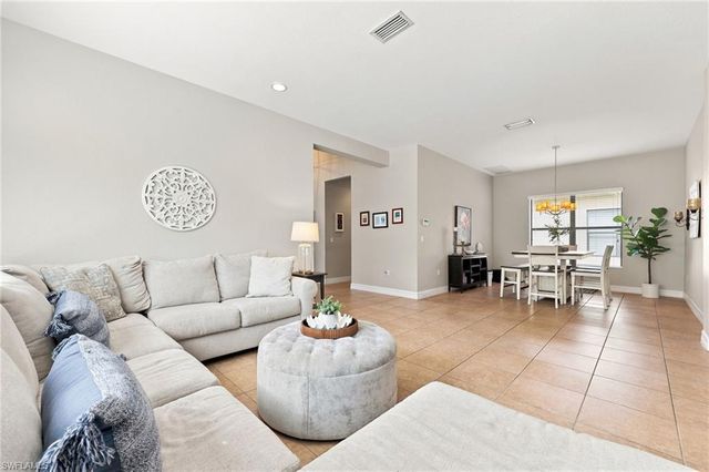 3846 Pleasant Springs DR, Naples, FL 34119