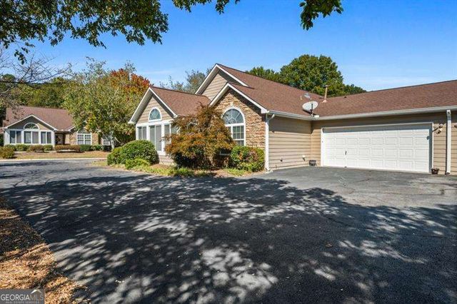 1927 Kolb Farm Circle SW, Marietta, GA 30008