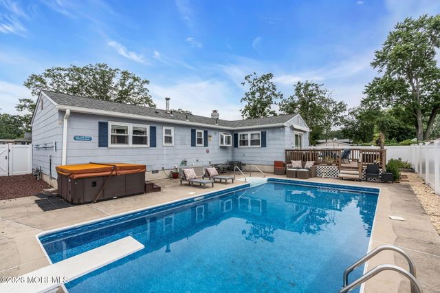289 Wisteria Drive, Brick, NJ 08723