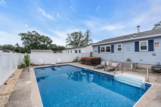 289 Wisteria Drive, Brick, NJ 08723