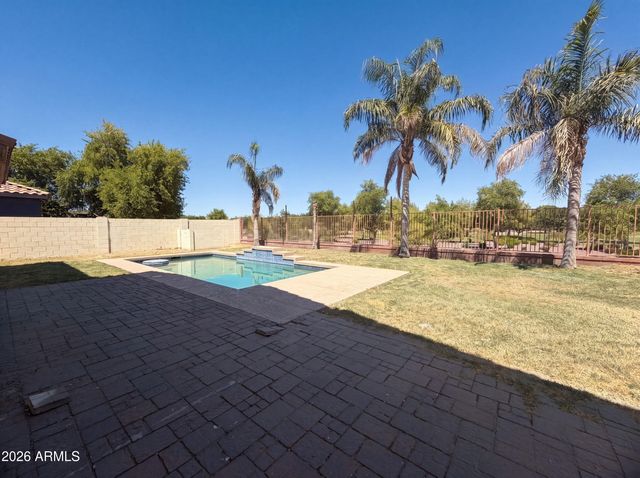 38487 N LAMAR Drive, San Tan Valley, AZ 85140