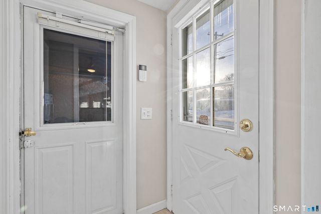 5 Faulkner Drive, East Lyme, CT 06357