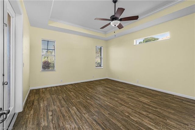 325 SE 21st ST, Cape Coral, FL 33990