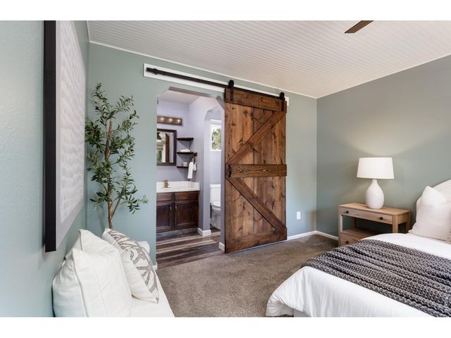 1921 Sumner St, Longmont, CO 80501
