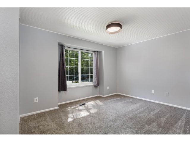 1921 Sumner St, Longmont, CO 80501