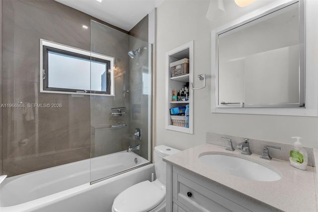 7120 SW 56th St, Miami, FL 33155