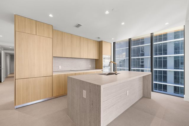 700 NE 24th Street 4601, Miami, FL 33137