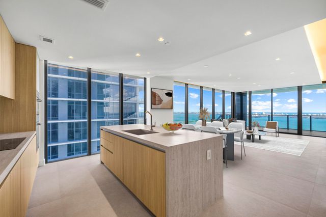 700 NE 24th Street 4601, Miami, FL 33137