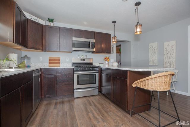 301 S Elm Avenue, Evansville, IN 47712