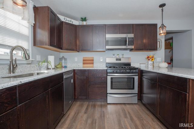 301 S Elm Avenue, Evansville, IN 47712