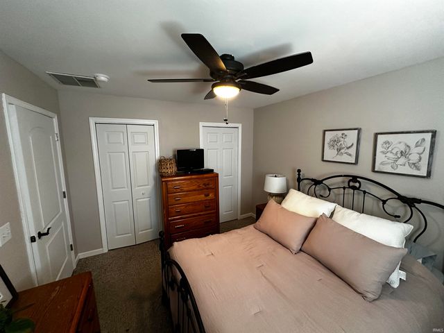 301 S Elm Avenue, Evansville, IN 47712