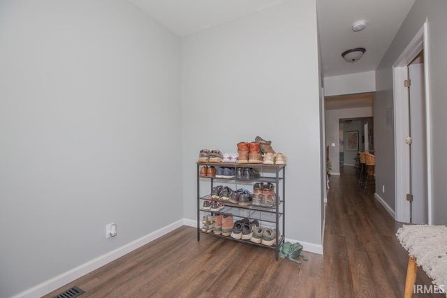 301 S Elm Avenue, Evansville, IN 47712