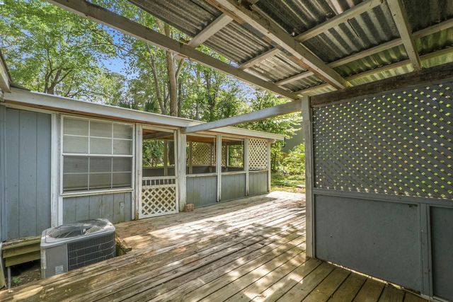 13707 Brigadier Drive, Willis, TX 77318