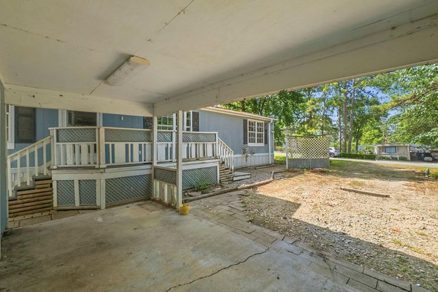 13707 Brigadier Drive, Willis, TX 77318