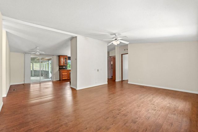 13707 Brigadier Drive, Willis, TX 77318