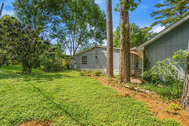 13707 Brigadier Drive, Willis, TX 77318