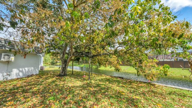 5707 White Hickory Circle, Tamarac, FL 33319