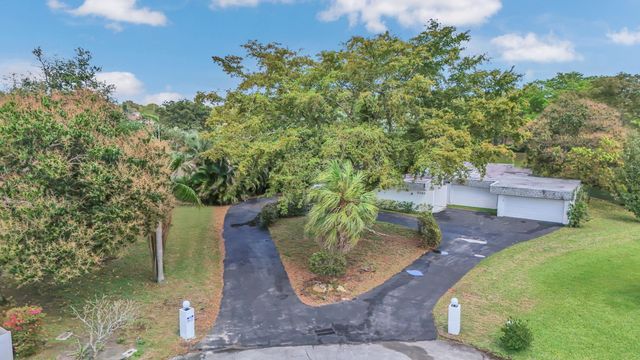 5707 White Hickory Circle, Tamarac, FL 33319