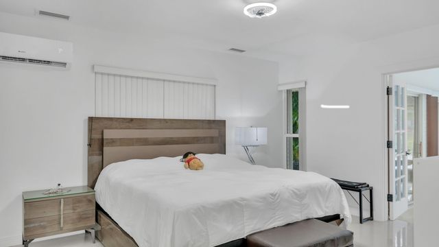 5707 White Hickory Circle, Tamarac, FL 33319